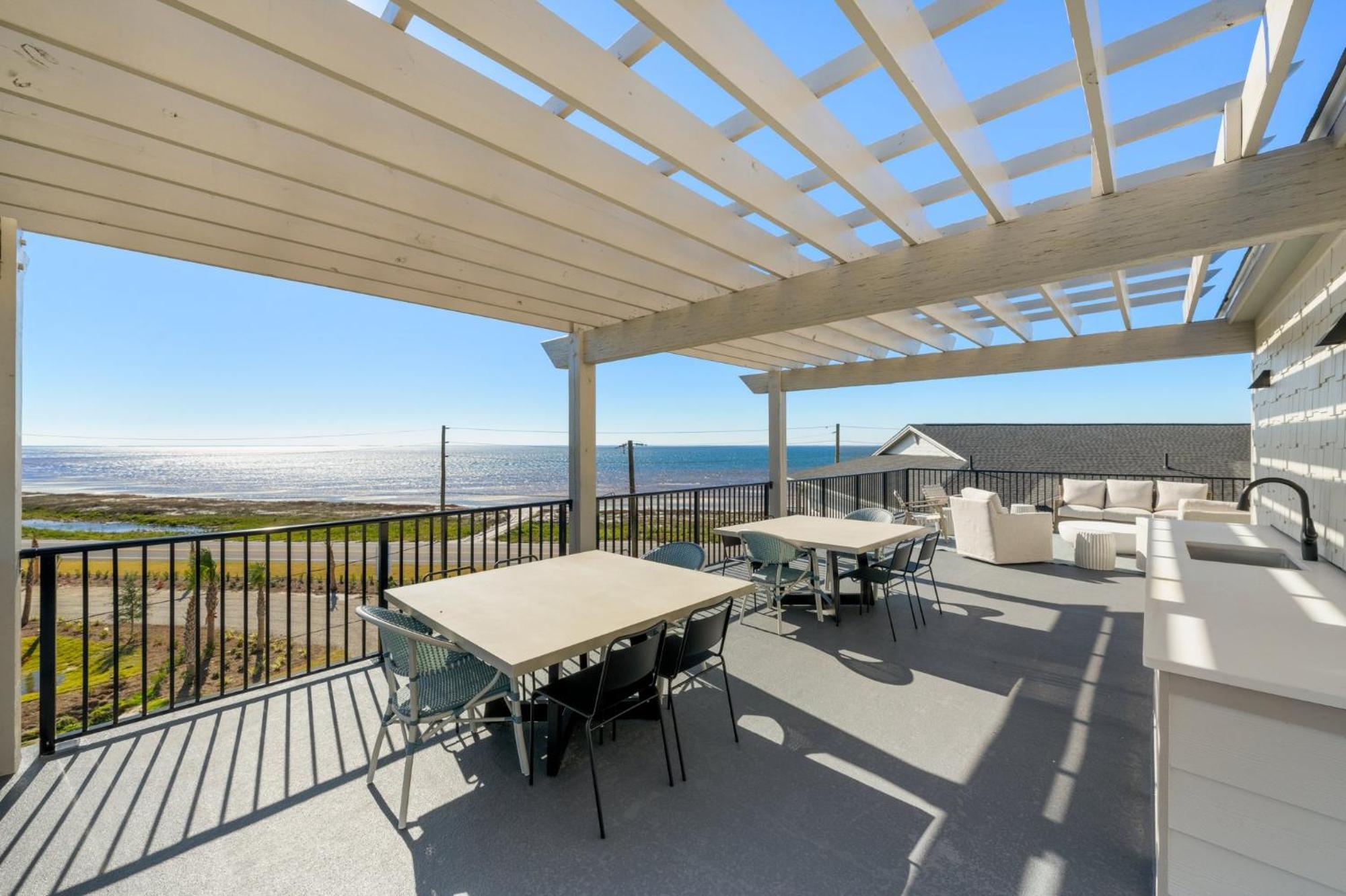 The Ricks Carlton By Pristine Properties Vacation Rentals Mexico Beach Exterior foto