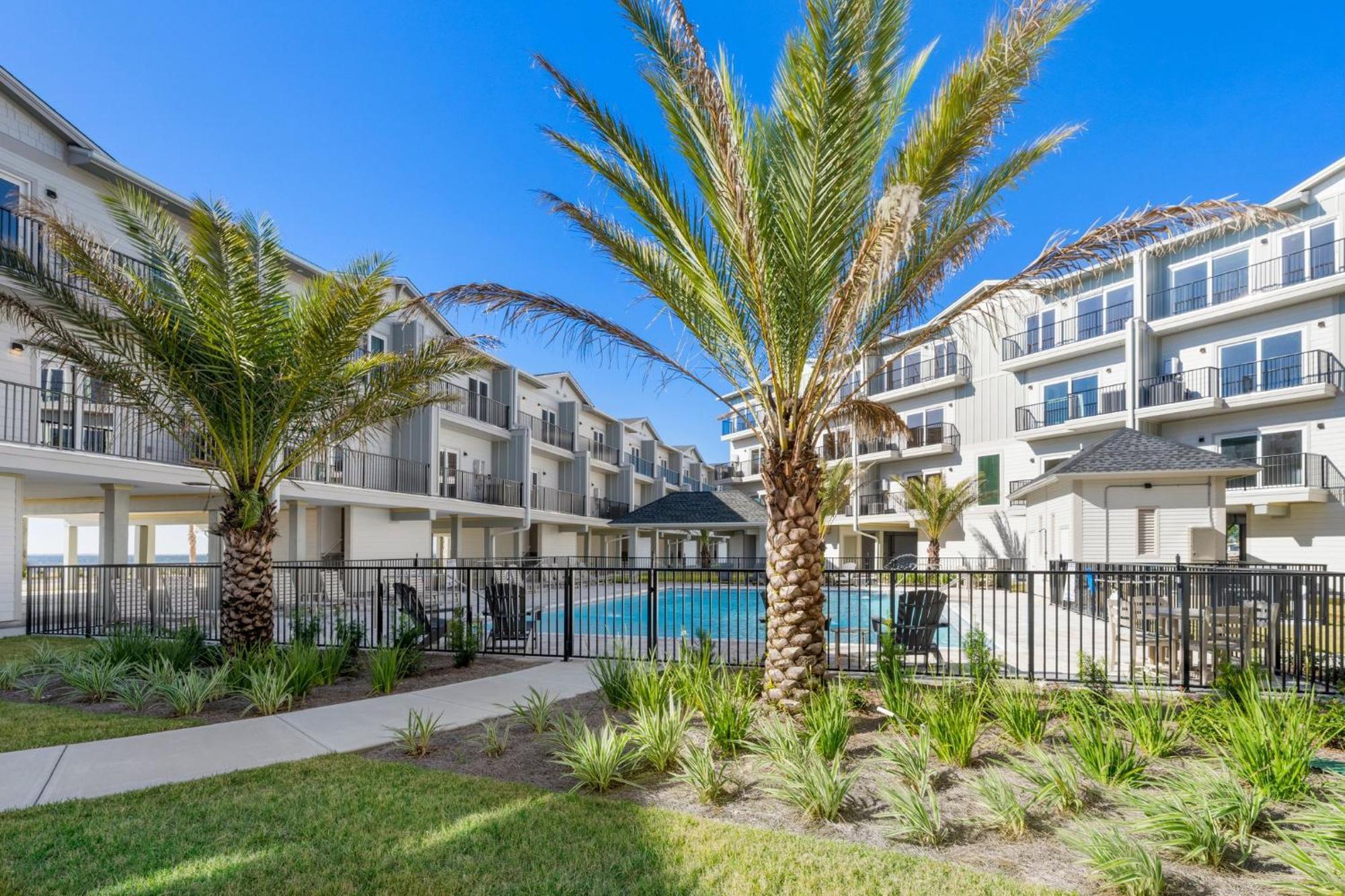 The Ricks Carlton By Pristine Properties Vacation Rentals Mexico Beach Exterior foto